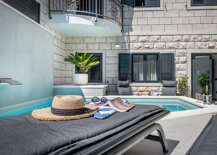 One B With Heated Private Pool *