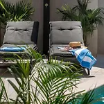 아파트 One B With Heated Private Pool *