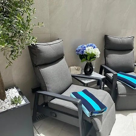 Apartment One B With Heated Private Pool *