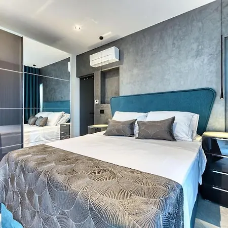 One B With Heated Private Pool Apartman