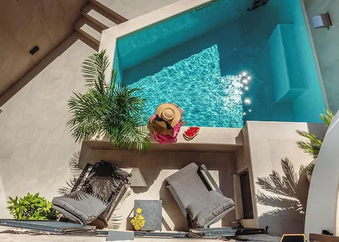 One B With Heated Private Pool Apartment Dubrovnik